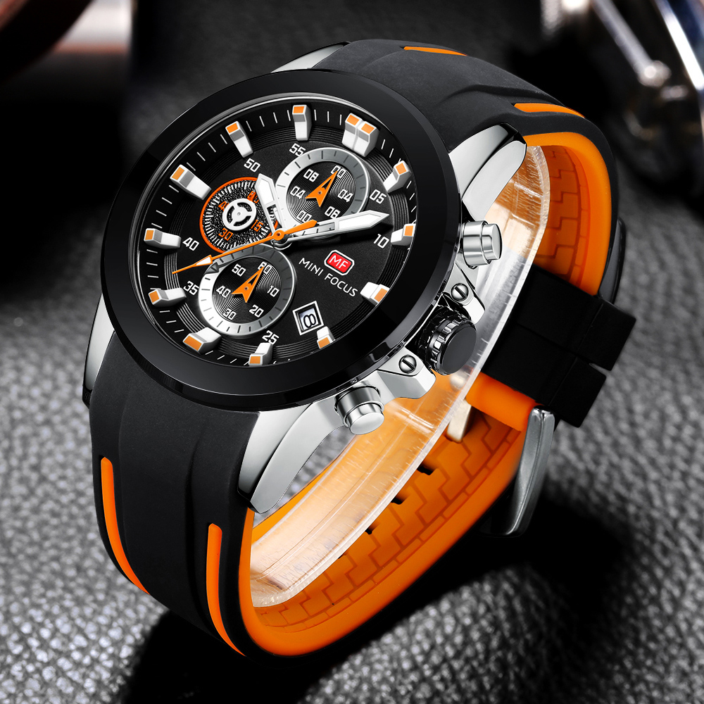 Luxury Watch Magazine - ساعة معصم رياضية صغيرة مقاومة للماء